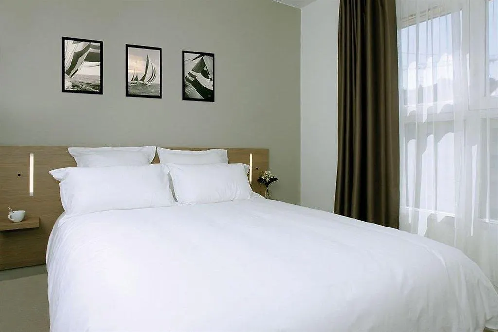 Residence Appart City Κεμπέρ